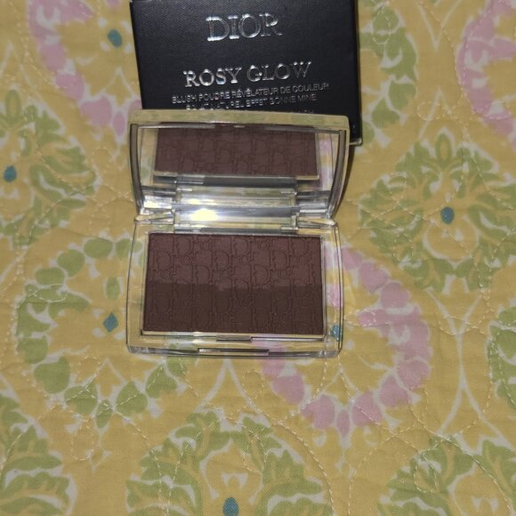 Dior Blush - Picture 4 of 6